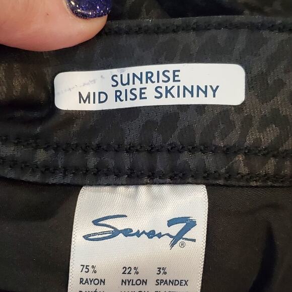Seven7 Sunrise black leopard print mid rise skinny‎ stretch jeans 20W new!!!! - Picture 10 of 11